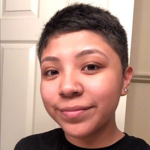 Meet your Posher, Lesley